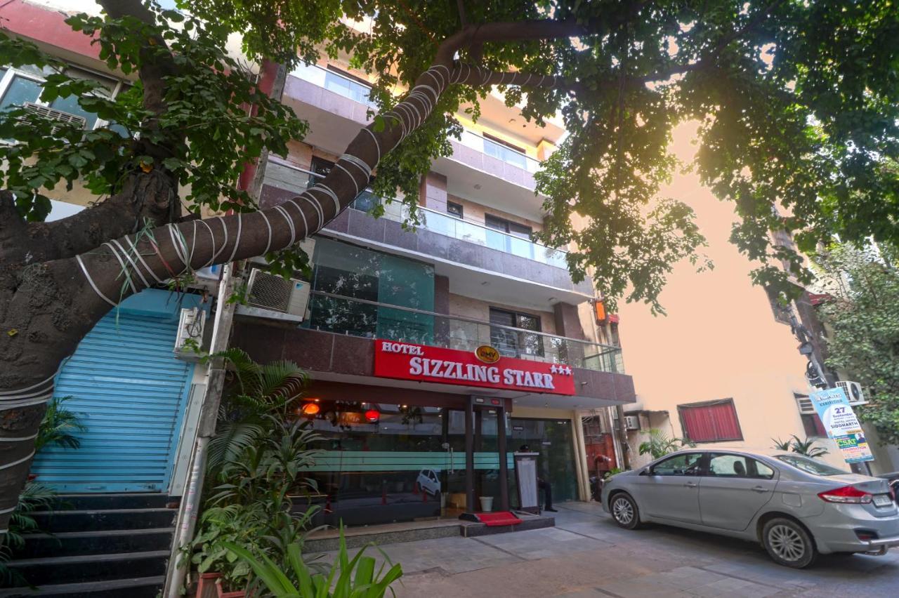 Hotel Sizzling Starr New Delhi Exterior photo